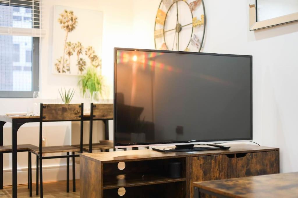 Centre, Spacious, Ensuite, Smart Tv, Sofa Bed Apartment Bristol